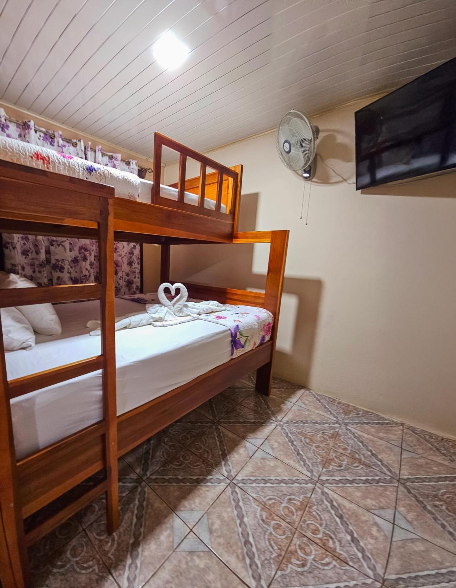 Apartamento Daly #1 Guápiles Dış mekan fotoğraf