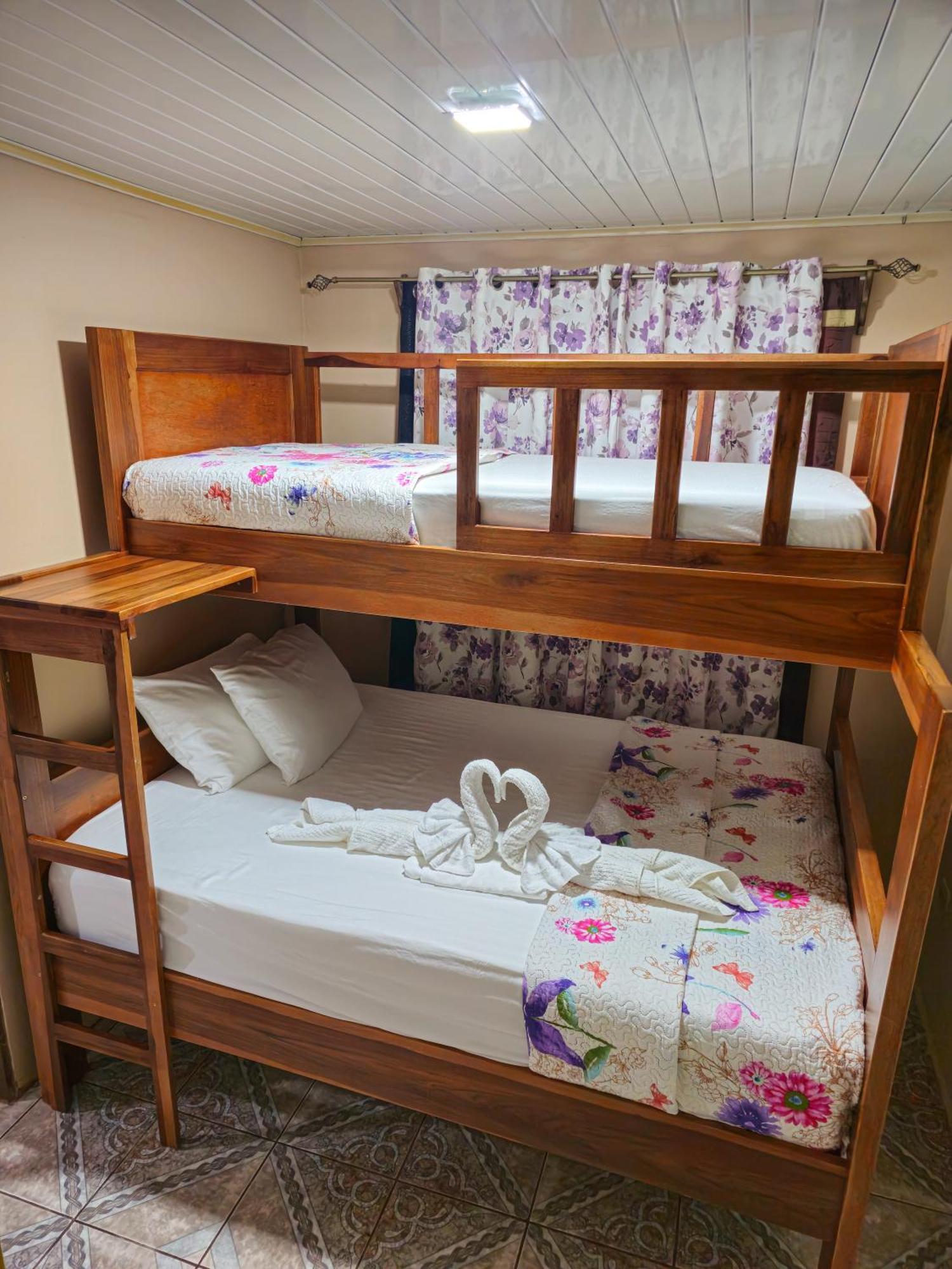 Apartamento Daly #1 Guápiles Dış mekan fotoğraf